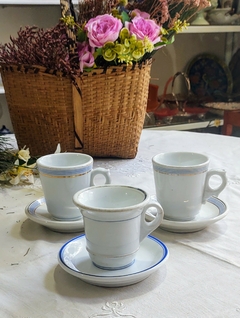 Duo de te en porcelana europea de mas de 200 años de antiguedad en internet