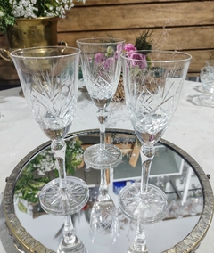 3 Copas de Champagne Talladasde cristaleria San Carlos