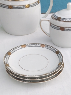 Plato de Te en Porcelana Alemana - 2Gardenias Bazar antiguo & Deco