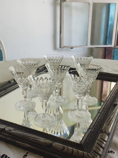8 Copas para Vino de Cristal Tallada de gran sonido en internet