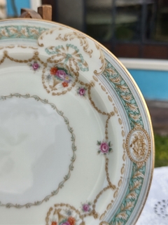 Plato de Te ideal Postre o Auxiliar en Porcelana Japonesa Kings Court modelo Margot