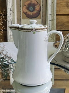Cafetera de porcelana Inglesa Alfred Meakin con detalle