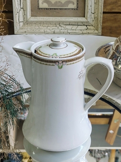 Cafetera de porcelana Inglesa Alfred Meakin con detalle en internet