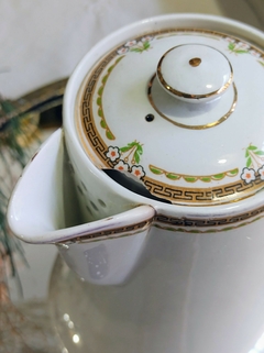Cafetera de porcelana Inglesa Alfred Meakin con detalle