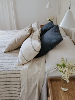 CONJUNTO DE CAMA EN LINO CAPRI en internet