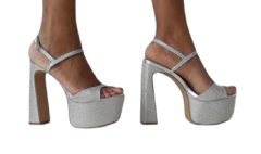 2072569 P SANDALIA SALTO GROSSO COM MEIA PATA GLITER PARIS PRATA - comprar online