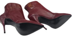 2382681 G BOTA SOLA FINA SALTO FINO EM TELINHA GABI MALBEC NAPA MADRI MARSALA - loja online