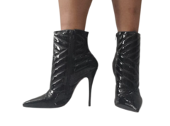 2382858 P BOTA VERNIZ PRETO SALTO FINO SOLA FINA - comprar online