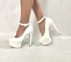 1050320 P SAPATO COM TIRA TORNOZELO BRANCO