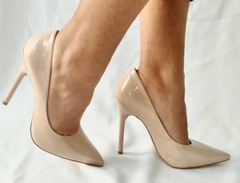 1720475 P SCARPIN LUXO VERNIZ BEGE - comprar online
