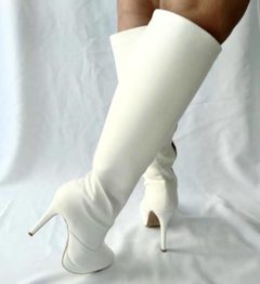 740466 G BOTA CANO LONGO JOJO NAPA BRANCO - comprar online