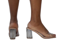 SC006 P TAMANCO COM SALTO GROSSO E TIRA TRANSPARENTE - comprar online