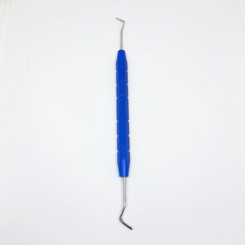 RECORTADOR MARGEN DOBLE N°28 MANGO PLASTICO