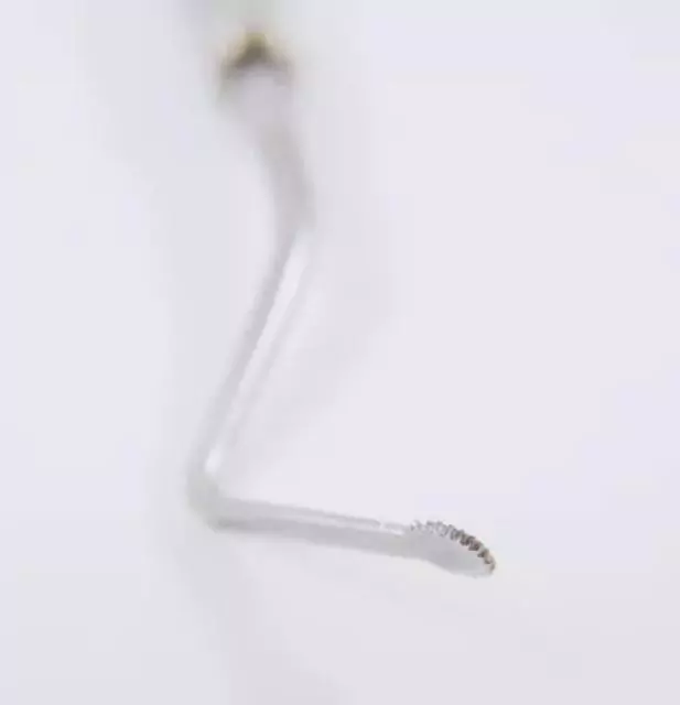 Colocador del hilo retractor dentado American Eagle