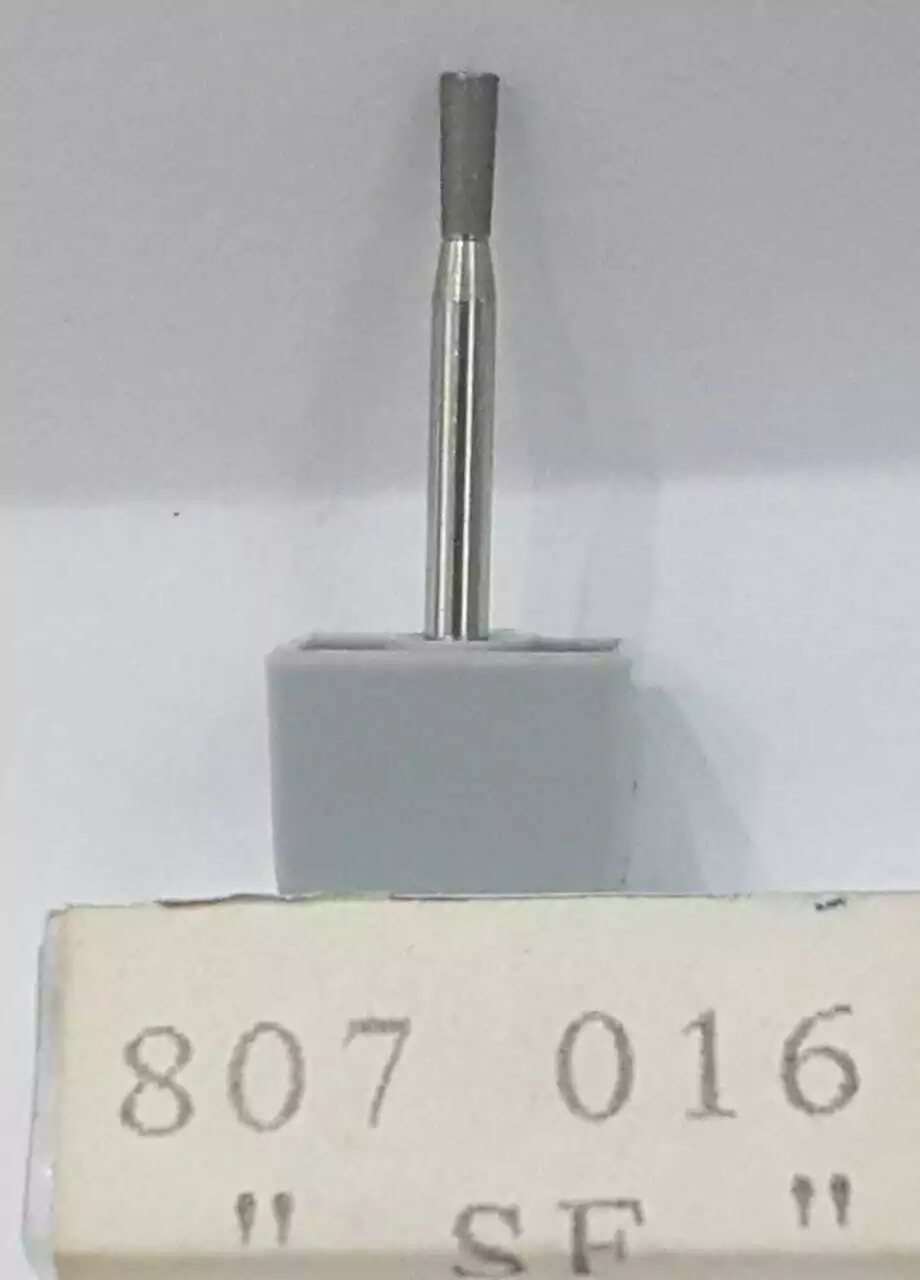 2 X 1 PIEDRAS NOVADENT 807-016 SF P/ COMPOSITE (SIMILAR ARO AMARILLO )