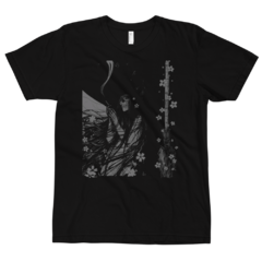 Remera Negra Modelo: Reina Gris