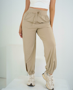 Babucha Jogger Elastizado Holgado Beige Mujer - Yagé Sportswear