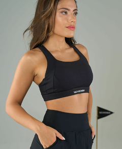 Top Deportivo Negro con Espalda Cruzada - Yagé Sportswear