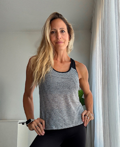 Musculosa con Top Integrado Larga hasta la Cadera color Gris