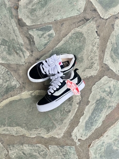 Zapatillas vans knu skool