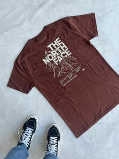 REMERA MOUNTAIN TNF - comprar online