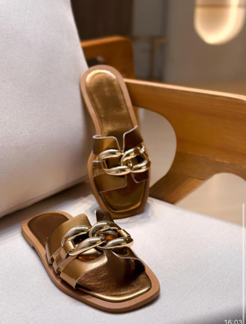 Sandália Rasteira Elos | Ouro