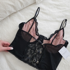 Bustier Fenix en internet