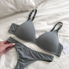 Conjunto Naomi