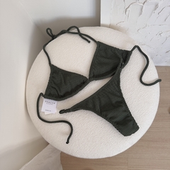 Bikini Dominica - verde militar en internet