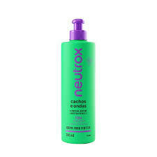 CREME PARA PENTEAR NEUTROX CACHOS E ONDAS 300ML - comprar online