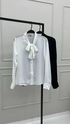 CAMISA MICHELLE na internet