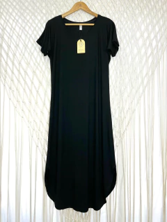 Vestido Midi Barra Arredondada na internet
