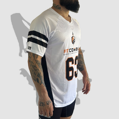 Tipo Jérsey Fit Combat Branca na internet