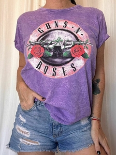 Remera Guns Pink - tienda online