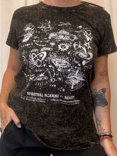Remera Spiritual - comprar online