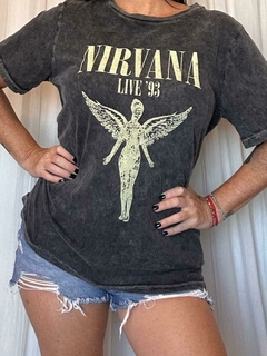 Remera Nirvana Live 93' - comprar online