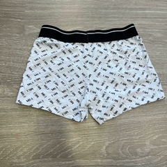 Boxer blanco en internet