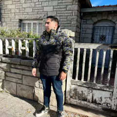 Campera abrigo BR estampada - comprar online