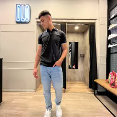 Imagen de Chomba MNF negra