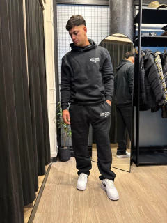 Conjunto frisado New York en internet