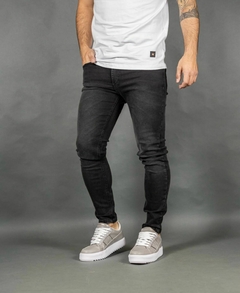 Jean elastizado semi chupin 300 - comprar online