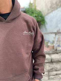 Canguro over frizado Luxe choco - comprar online