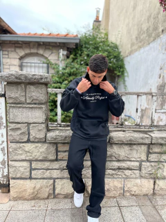 Canguro frizado over perfect negro - tienda online