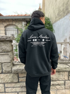Canguro over frizado Luxe negro - tienda online