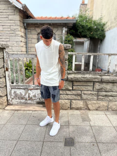 Imagen de Bermuda mom roturas gris 270