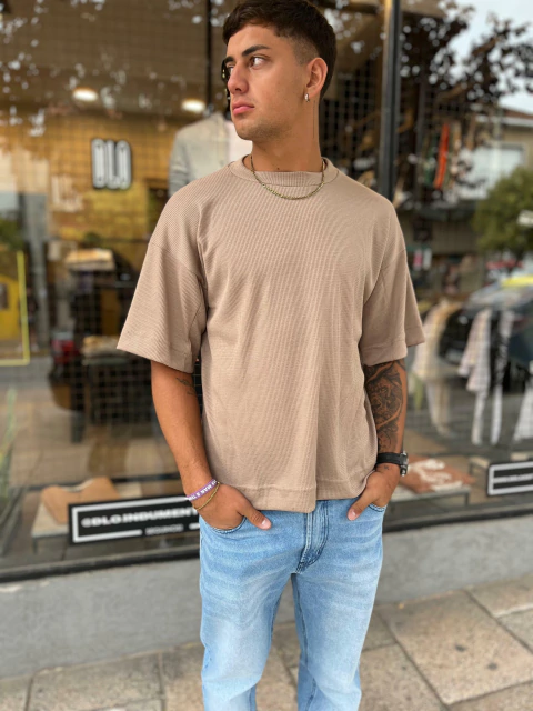 Remera panal over - comprar online