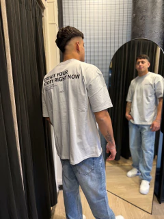 Imagen de Remera right cemento