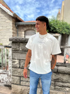 Remera over collusion blanca - tienda online