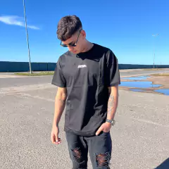 Remera over Drink negra - tienda online