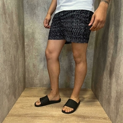 Short de baño undefeated en internet